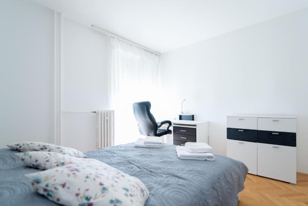 Apartment Anteo Split Bagian luar foto